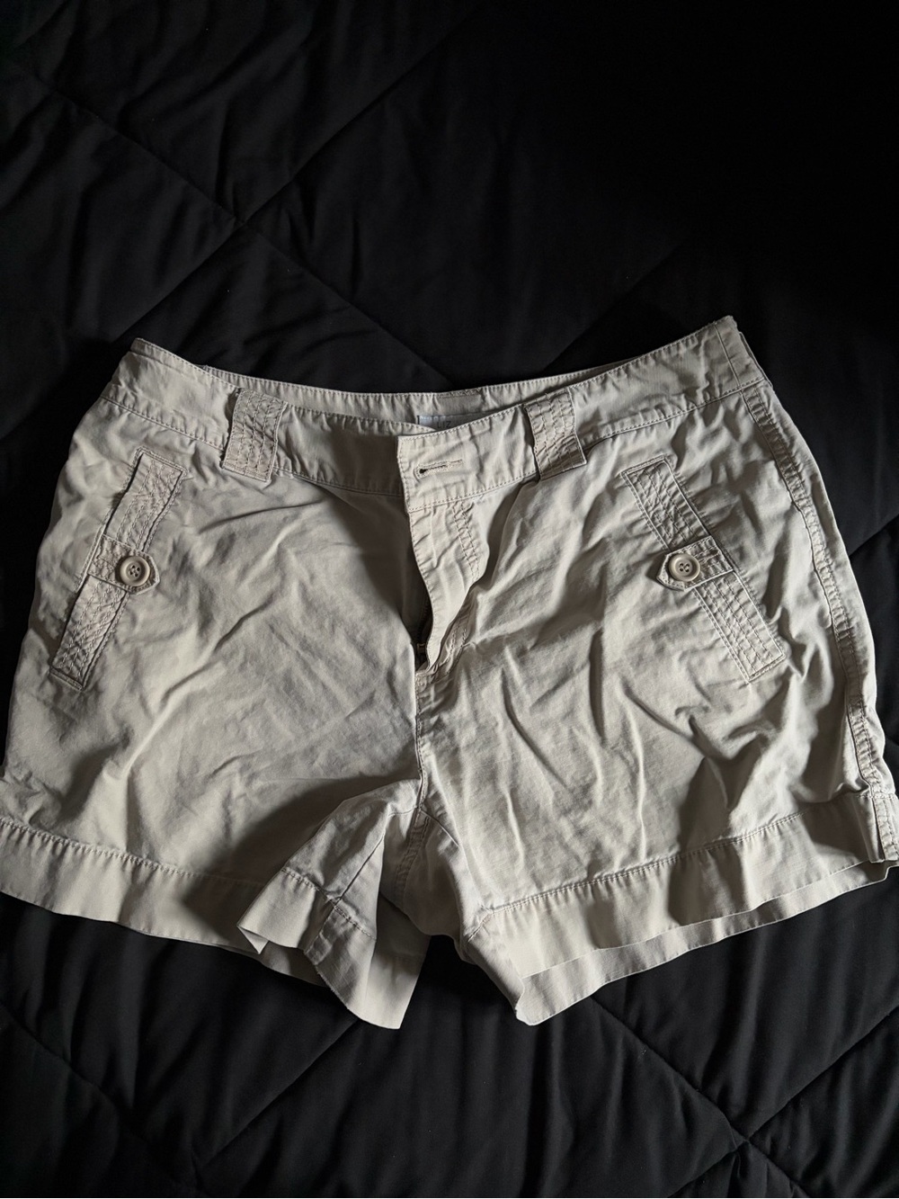 Liz Claiborne Women's Beige Casual Shorts